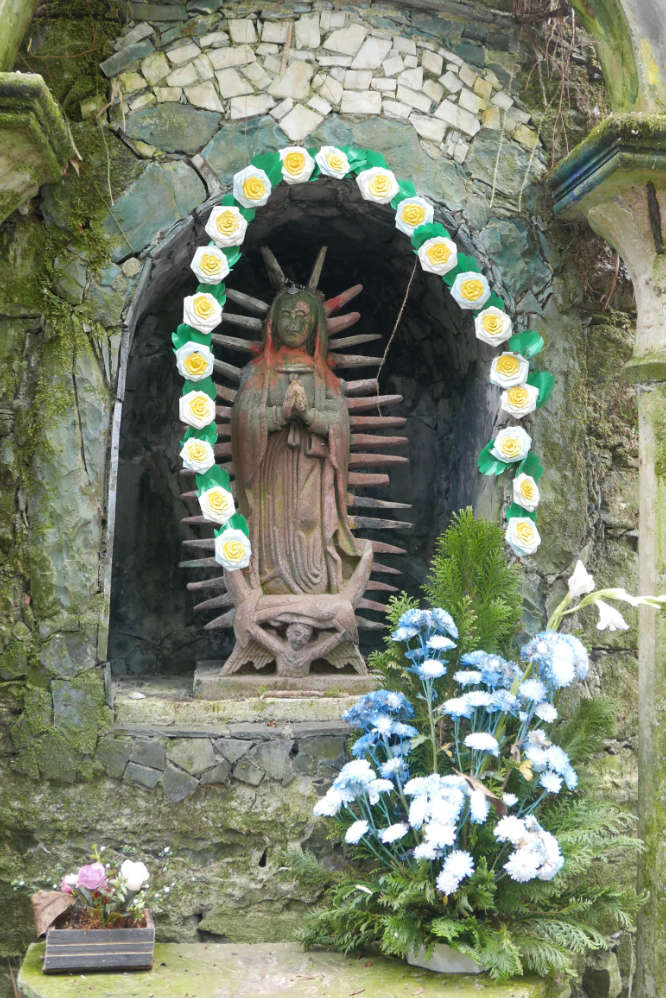 Shrine in Las Pozas surrealist garden in Xilitla