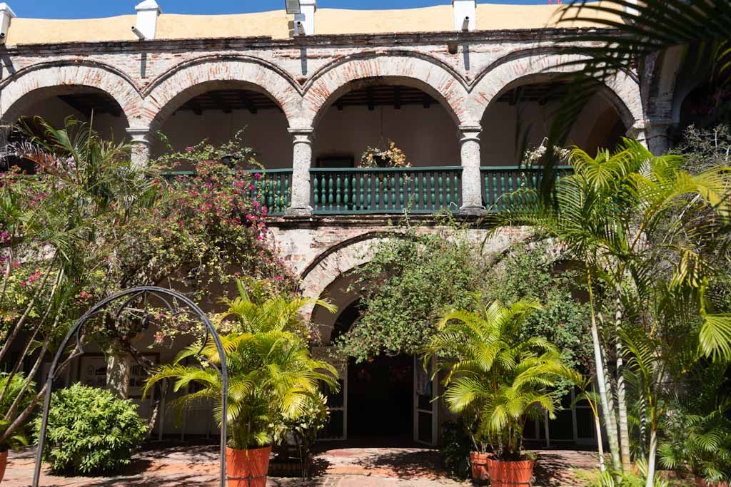 Courtyard of Convento de la Popa