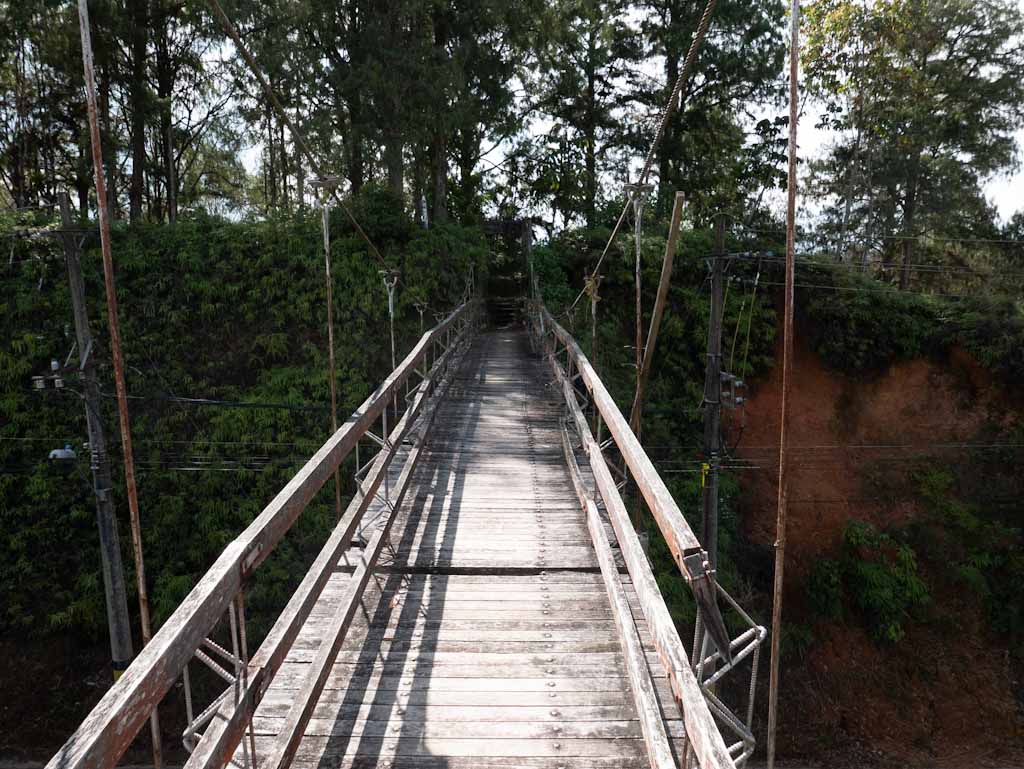 Hanging footbridge towards Guatape