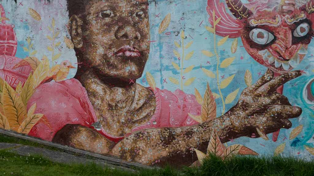 Quito street art: black woman