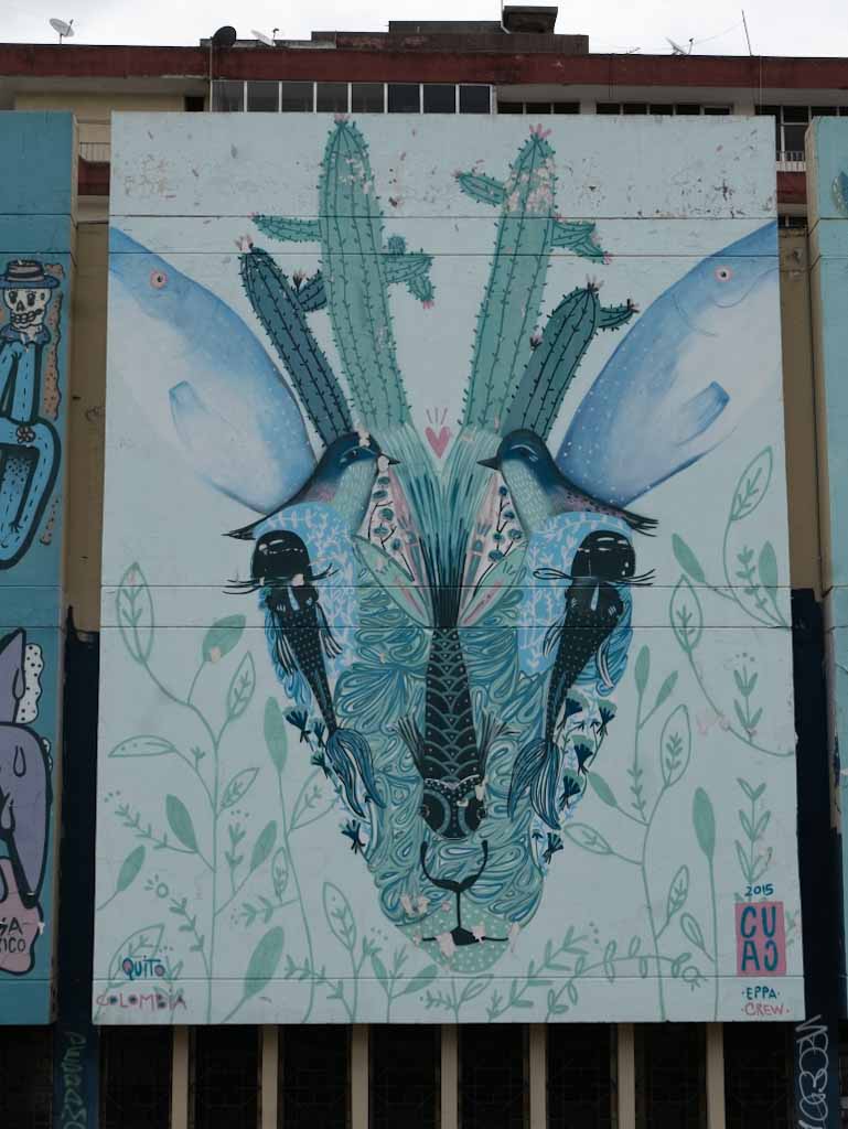 Quito street art: deer