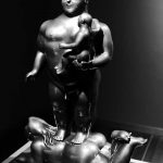 Botero sculpture of a family