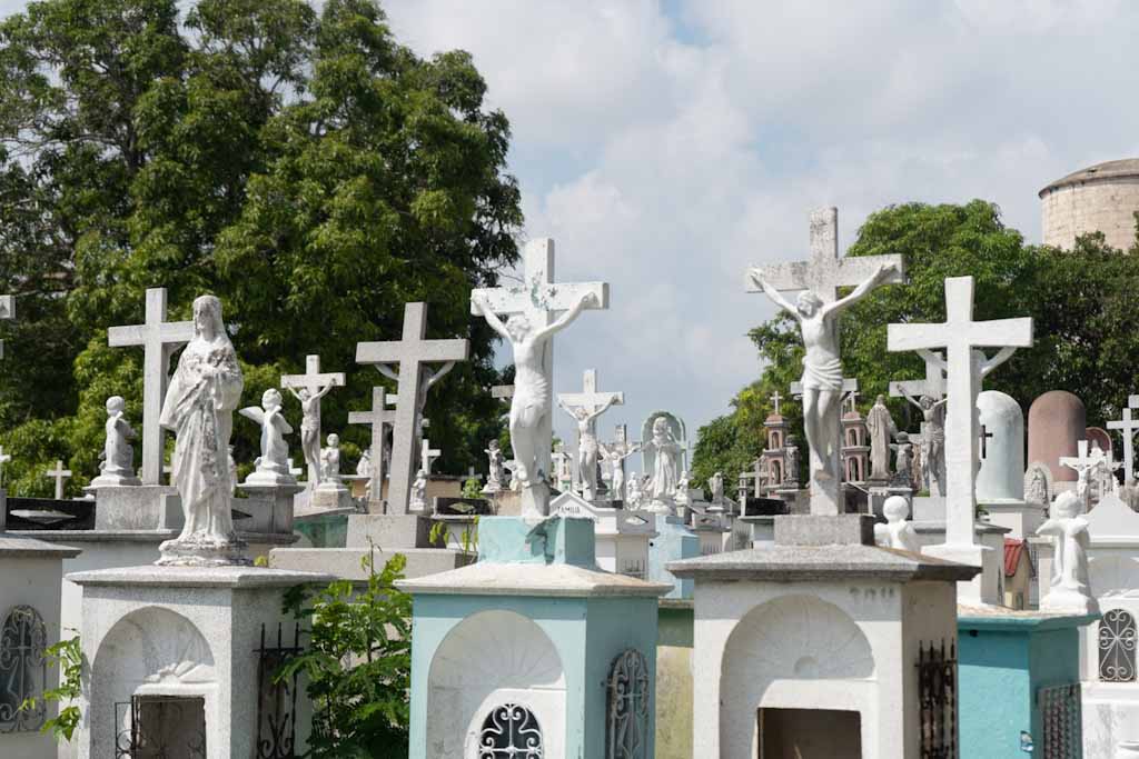 Crosses at general cemetery in Merida